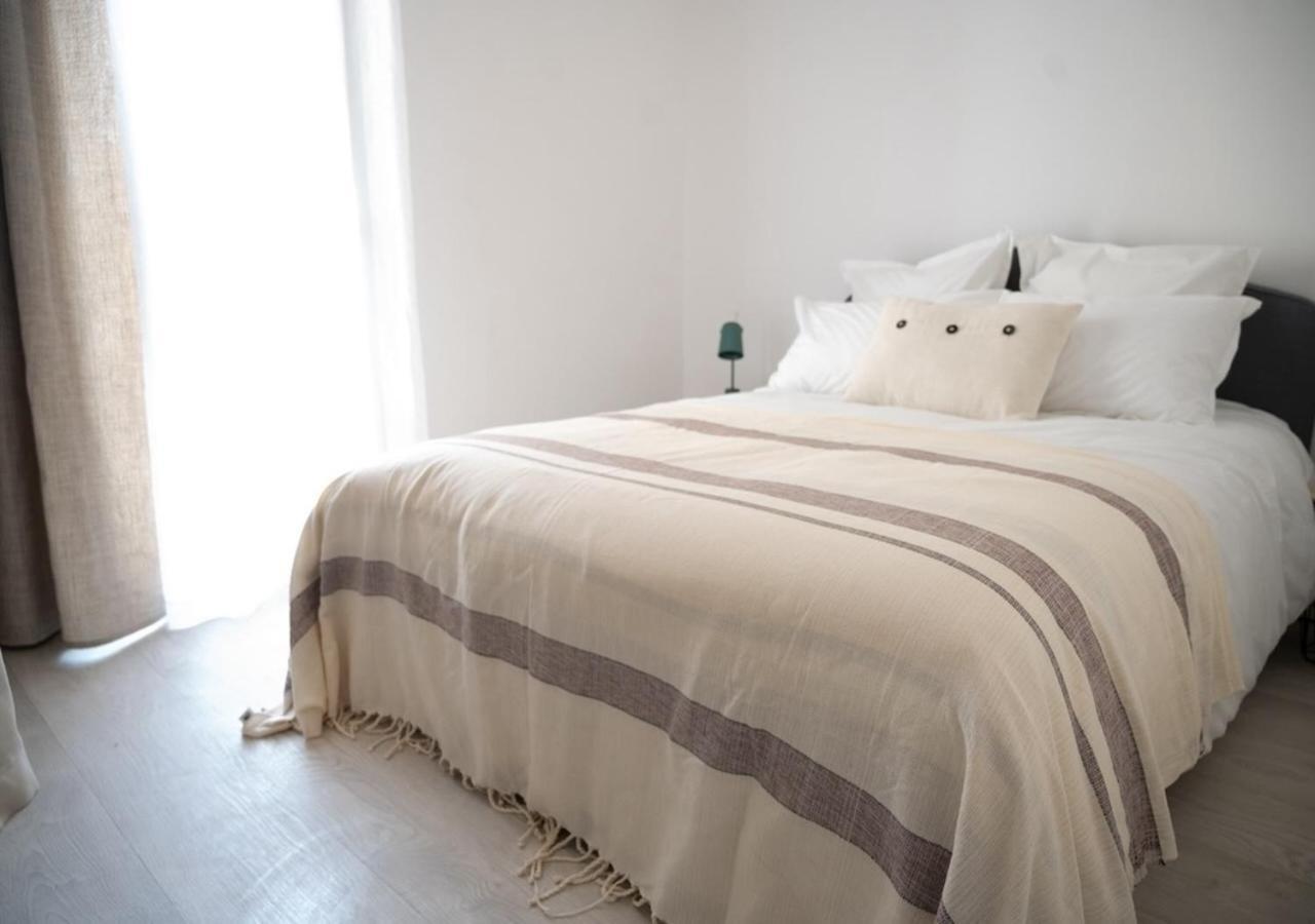 Lou Cabanot - Appartement Lumineux 3 Chambres - Parking Gratuit Μπεζιέ Εξωτερικό φωτογραφία